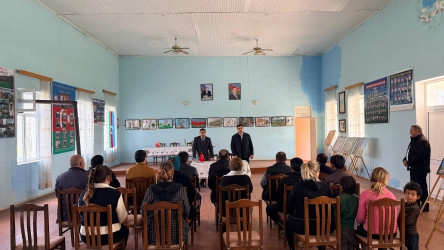 Ağdamda nüvə və digər kütləvi qırğın silahının mümkün tətbiqi təhlükəsi ilə bağlı əhalinin hazırlıq səviyyəsinin artırılması məqsədilə maarifləndirmə tədbirləri aparılıb.
