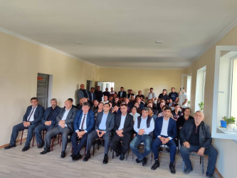 Milli Məclisin deputatı Bəxtiyar Əliyev Əfətli kəndində seçiciləri ilə görüşüb